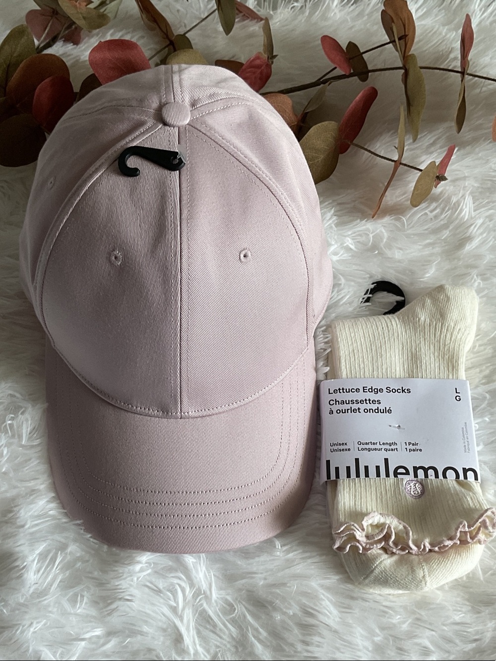 Lululemon Unisex Ball Cap & Lettuce Edge Socks BUNDLE!!